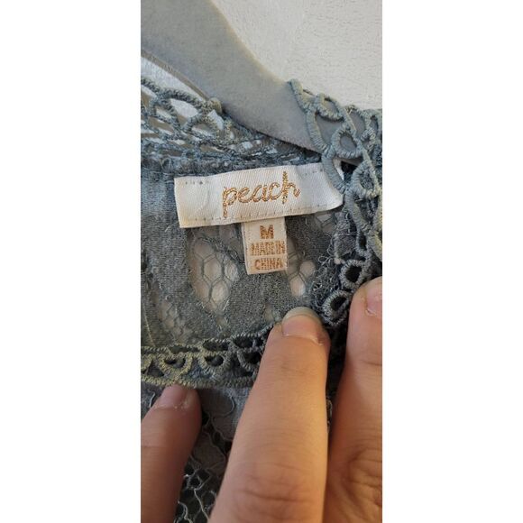 Peach teal lace semi-crop-top blouse - Picture 5 of 9